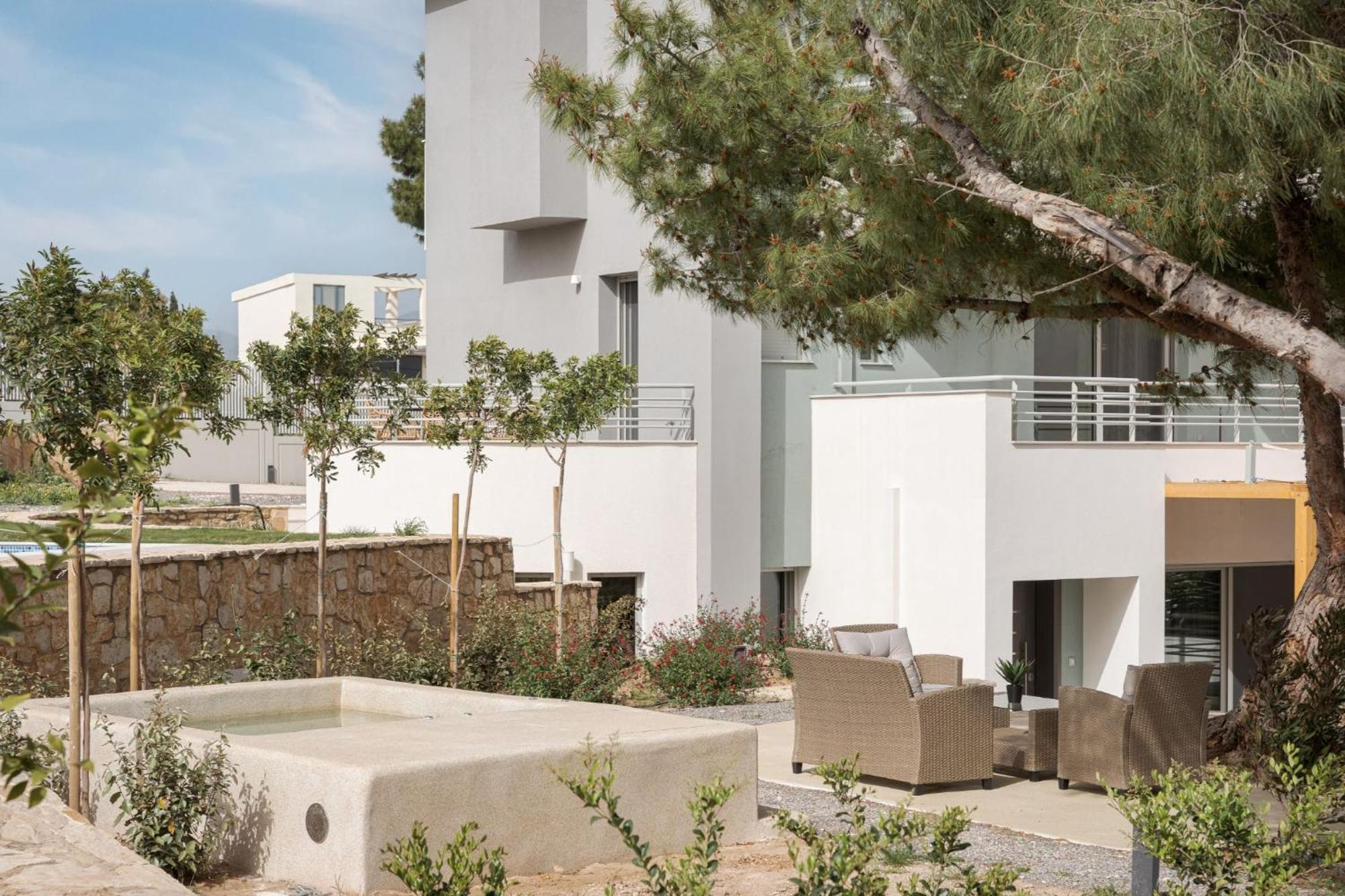 Cavos Boutique Homes 이스트미아 외부 사진